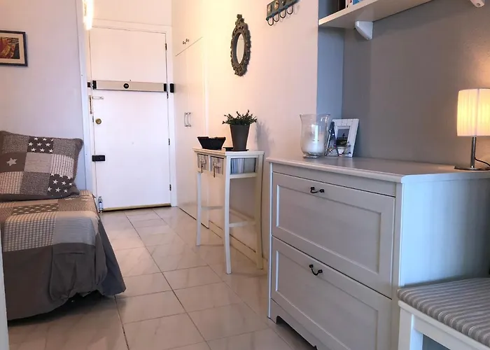 شقة Miami إمبوريابرافا